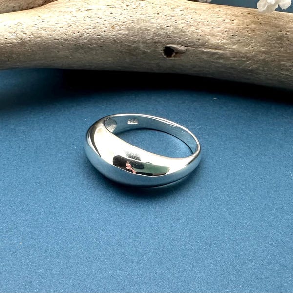 Anillo abovedado de plata de ley – Anillo apilable moderno