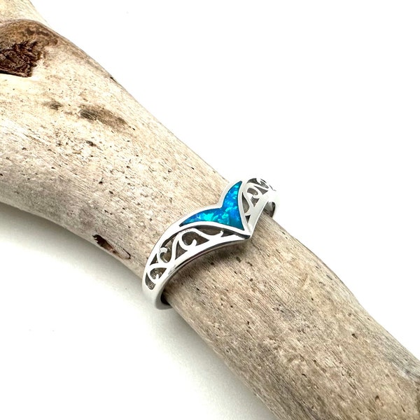 Blue Opal Silver V Ring 4, 5, 6, 7, 8, 9, 10 // Blue Opal Everyday Ring // 925 Sterling Silver