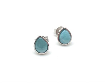 Orecchini a goccia in vero Larimar con zirconi cubici Orecchini a goccia in vero Larimar con zirconi cubici
