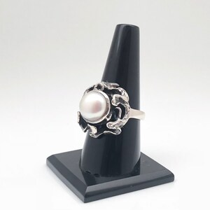 Pearl Ring // Oxidized Abstract Setting // Silver Pearl Ring // Sterling Silver // Size 8 image 3