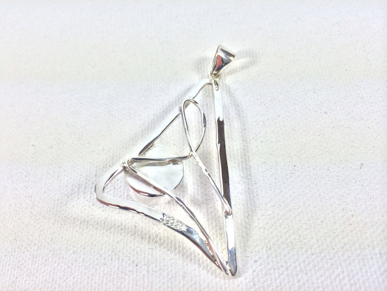 Geometric Silver Pearl Pendant 925 Sterling Silver Hammered Triangle Shape