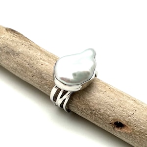 Pearl Ring Size 6 // Multi Band Silver Pearl Ring // Freshwater Pearl Ring // Pearl Ring // 925 Sterling Silver