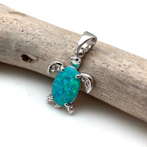 Little Sea Turtle Green Opal Pendant 15mm / Green Opal Sea Turtle / Long Life Sea Turtle Silver / Sterling