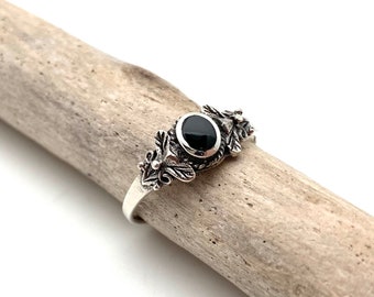 Anello in argento sterling con foglia tropicale in onice nero