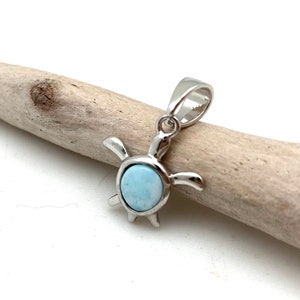 Tiny Sea Turtle Larimar Silver Pendant / Larimar Sea Turtle / Long Life Larimar Sea Turtle / Tropical Sea Turtle Pendant / 925 Sterling