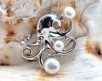 Octopus Pearl Pendant // Juggling Octopus Pearl Pendant // Sea Life Jewelry // 925 Sterling Silver