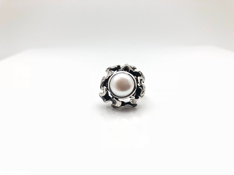 Pearl Ring // Oxidized Abstract Setting // Silver Pearl Ring // Sterling Silver // Size 8 image 6