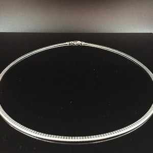 16 inch 4mm Silver Omega // Medium Width 16 Inch Silver Omega // Made In Italy