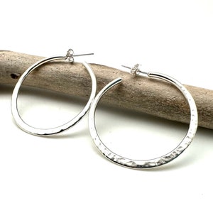 Silver Hammered Hoop Earrings 35mm / Modern Hammered Silver Post Hoops / Graduated / 925 Sterling Silver