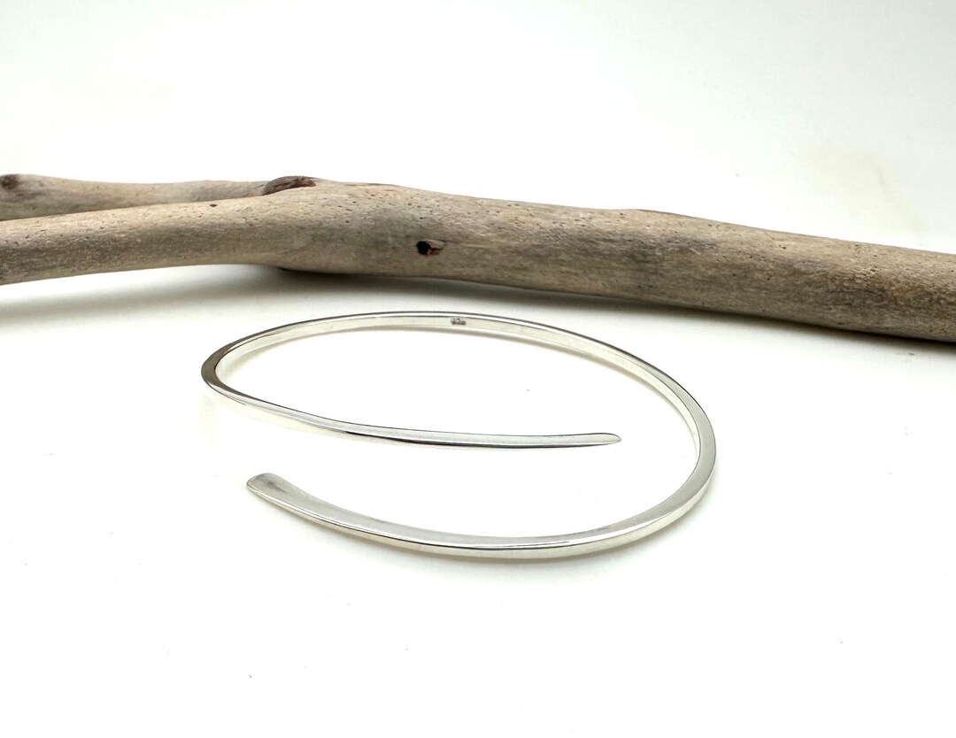 Cross Over Silver Bangle 8” / Modern Silver Bracelet 8