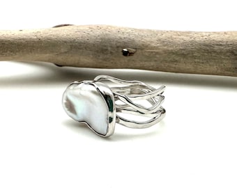 Pearl Ring Size 7 // Multi Band Silver Pearl Ring // Freshwater Pearl Ring // Pearl Ring // 925 Sterling Silver