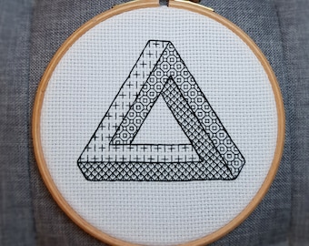 Impossible triangle - *digital pattern* Embroidery /cross stitch pattern, blackwork, redwork, optical illusion, escher