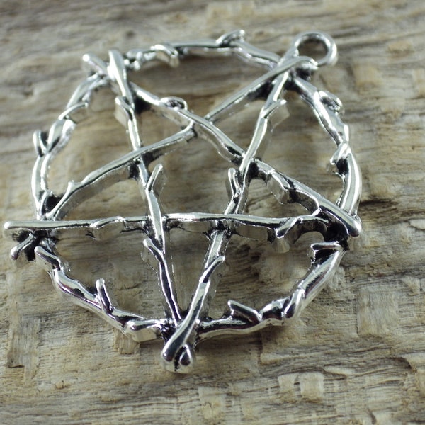 Large Silver Pagan Pentagram Pendant 29x26mm, Wiccan Witchy Halloween Pentacle Charm, Jewelry Making Supplies, UK Craft Supplies