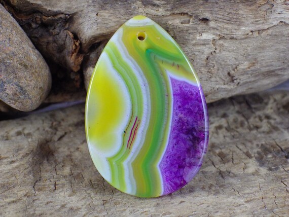 Druzy Geode Agate Pendant Teardrop Green Black Agate Stone 45x30mm Colorful Gemstone Pendant Large Focal Pendant Flat back Jewelry Supplies Druzy Geode Agate Pendant Teardrop Green Black Agate Stone 45x30mm Colorful Gemstone Pendant Large Focal Pendant Flat back Jewelry Supplies