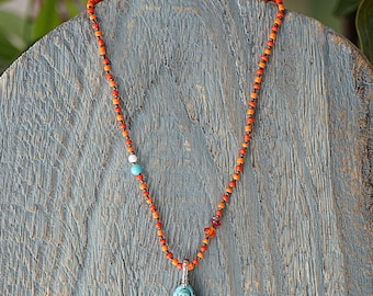 Collana con ciondolo Buddha turchese - Gioielli Boho in pietra intagliata