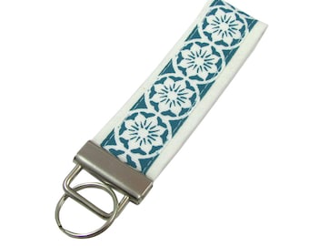Llavero personalizado / Llavero Teal Floral con Iniciales Opcionales