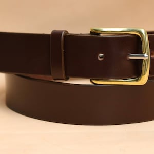 Handmade Sedgwick Australian Nut English Bridle Leather belt - hand-stitched - Solid Brass Westend Buckle - Choice of 2 widths