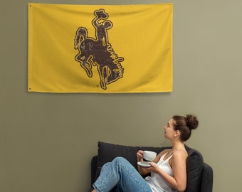 Wyoming Cowboys Horizontal Gold Background Flag