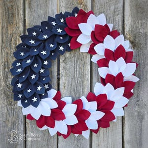 Premium American Flag Themed Felt Wreath - Patriotic Wreath - Sarah Berry & Co - 4th of July - Summer Wreath - Memorial Day - Veteran&#39;s Day