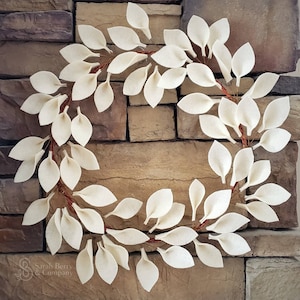 Ivory Felt Leaf Wreath Handmade Neutral Decor Minimalist Wreath Handmade Felt Decorations Front Door Wreath for Winter Wreaths Sarah Berry