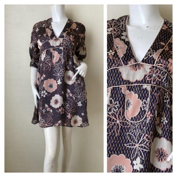 Vintage Ray Beams Kimono mini Dress / Silky floral Dress Size Small