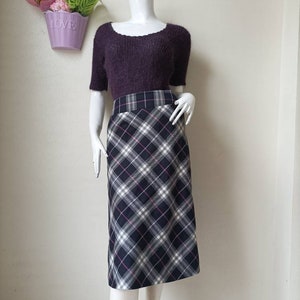Burberry London Tartan Plaid Skirt Size 36 waist 28&quot;