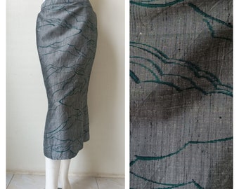 Vintage 100% Silk midi skirt , Raw silk Size S-M Waist 28" - 30"