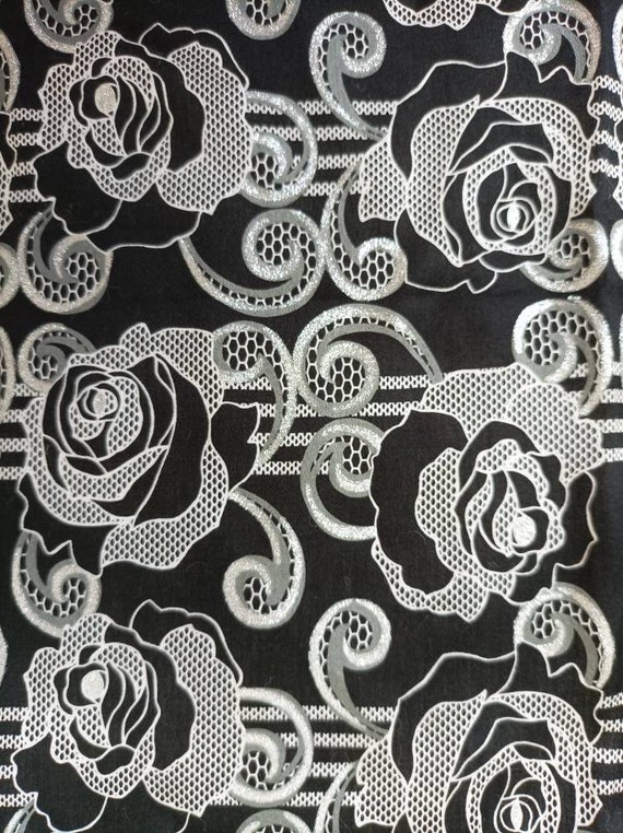 ANNA SUI Vintage Handkerchief - Cotton Floral Pri… - image 7