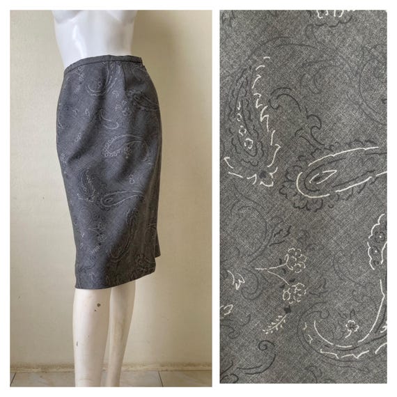 Paul Stuart, Vintage Paul Stuart wool Skirt Size 11 waist 26"