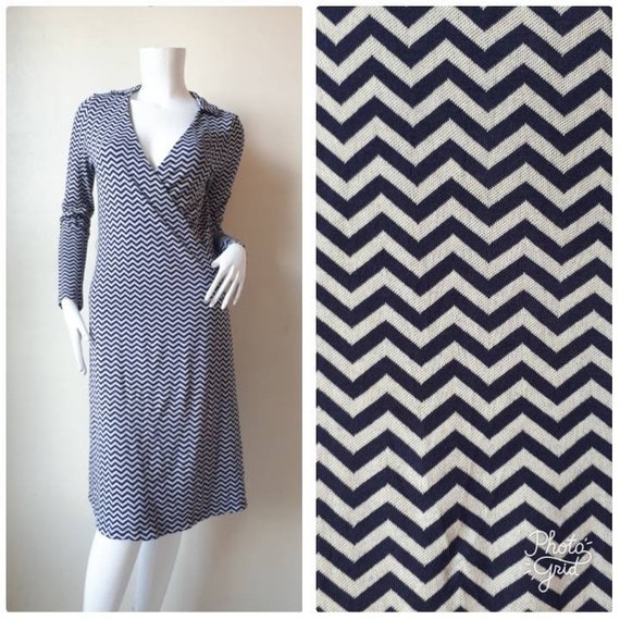 geometric print wrap dress