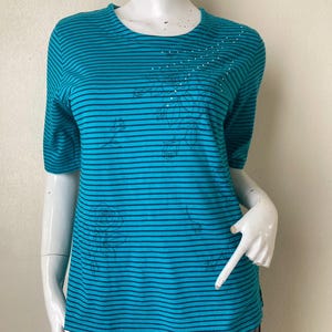 Vintage 90&#39;s Blue and Black Stripe T-Shirt Size M-L