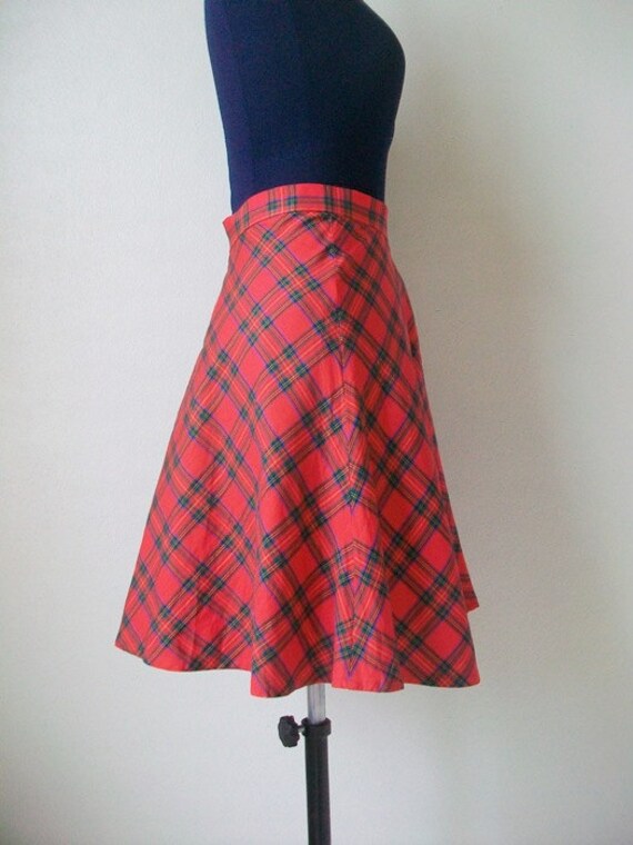 Norma Kamali Red Tartan Plaid Skirt Size Small.