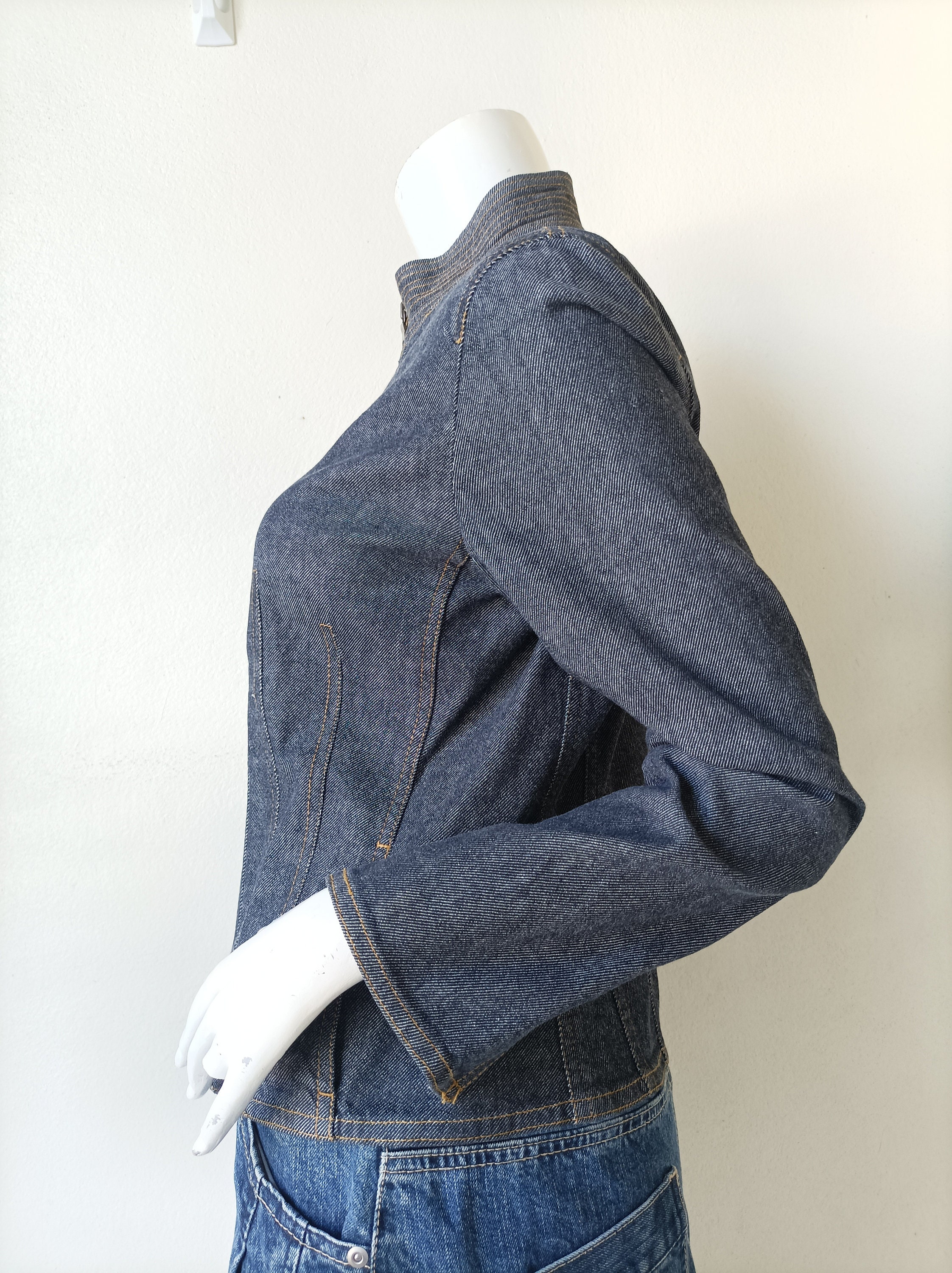 HIROKO KOSHINO - 2000s Archive Fitted Denim Jacket Size 9 Japan