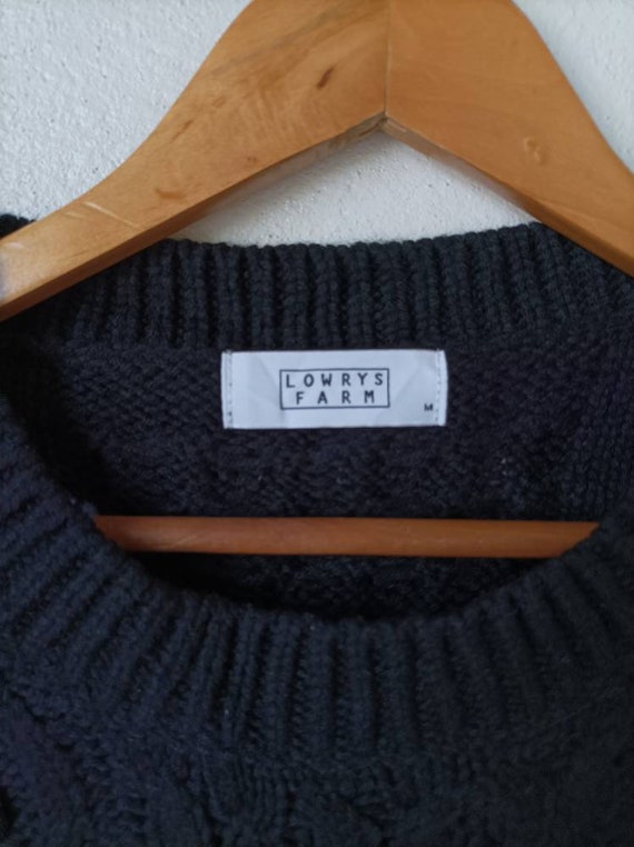 CvintageLand Lowrys Farm Sweater Crewneck Nice Design Size M