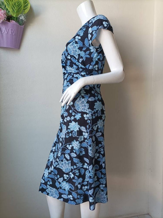 Vintage HANAE MORI Blue floral Print Dress Size M - image 9