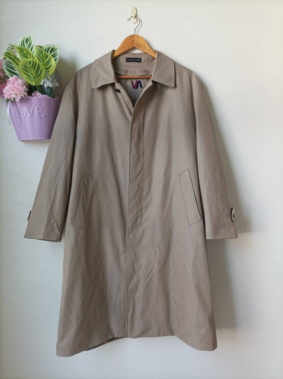 Vintage Valentino Amedeo Tan Trench Coat /   Size… - image 1