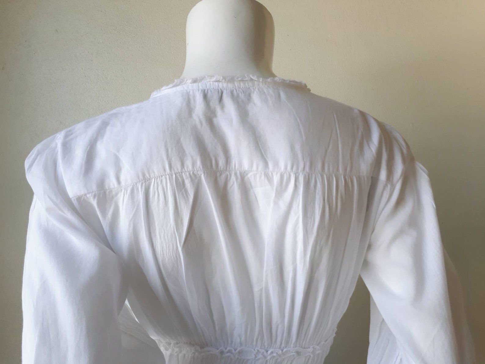 Vintage white balloon shorts embroidery stud detail ^^^ s / w27