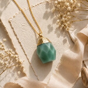 Green aventurine necklace Nephrite necklace Aventurine pendant Green drop necklace chain necklace Meditation stone necklace Healing crystal image 7
