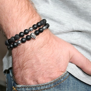 Lava rock skull bracelet Men beaded bracelet skull black Biker skull bracelet for men bracelet Skull bracelet for men Skeleton bracelet