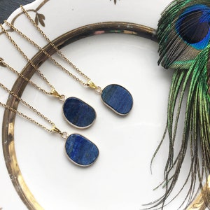 Small Lapis lazuli necklace Lapis lazuli pendant Layering necklace September birthstone Royal blue stone necklace Raw lapis lazuli chain