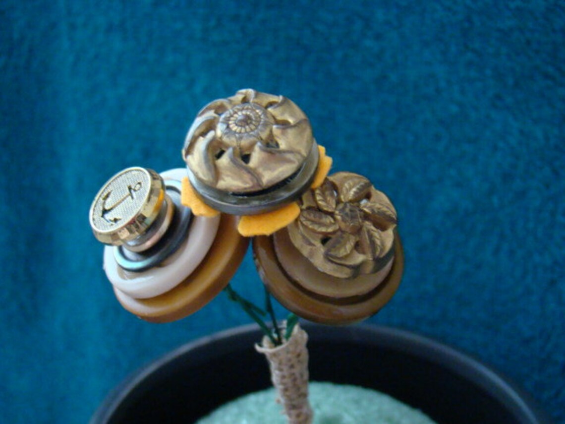 Handmade Mini Button Flower Bouquets in Metals - Etsy