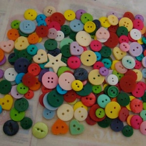 Lot of Medium-Sized Plastic Buttons Destash Unused image 1