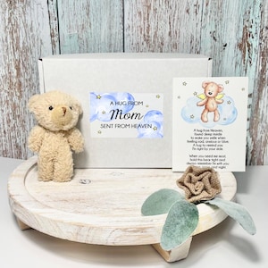 Memorial Pocket Bear, Hugs from Mom, Sympathy Gift