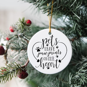 Pet Loss, Loss of Pet, Paw Prints on my heart, Memorial Ornament, Sympathy Gift,  Memorial Ornament, Sympathy Ornament, Sympathy Christmas