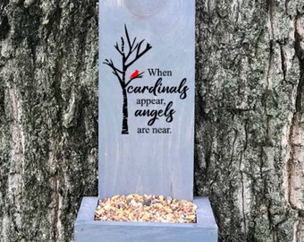 Memorial Bird Feeder: Personalized Outdoor Tribute for Loss