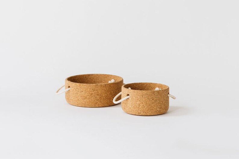 Small Cork Bowl with Rope Handles image 1
