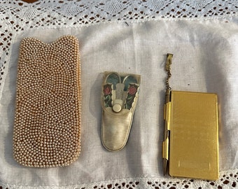 Three Lovely Vintage Handbag Necessities