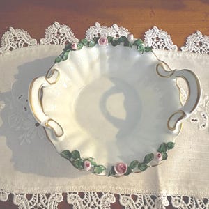 Very Pretty Vintage Dresden Bowl
