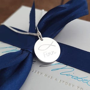 taufkette, kreuz kette, taufkette junge, taufgeschenk junge, anhänger taufe, geschenk von paten zur taufe und Erstkommunion, schmuck fürs taufkind, schmuck von patenonkel zur 1. Kommunion