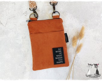 Kleine Umhängetasche aus Feincord - Smartphone-Tasche - Handytasche - Cordtasche - Do more of what makes you happy - cognacfarben